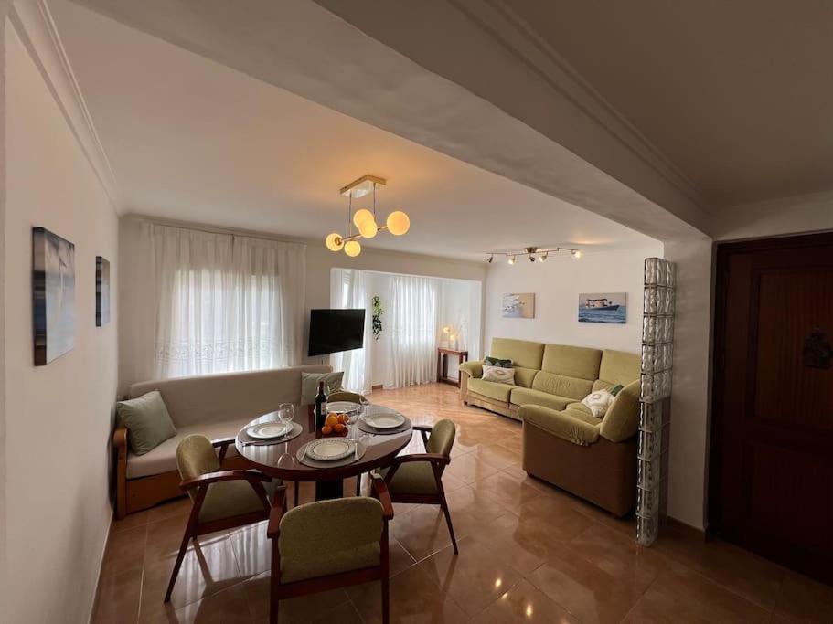 Apartamento Monika Playa Y Grau Gandía Exterior foto